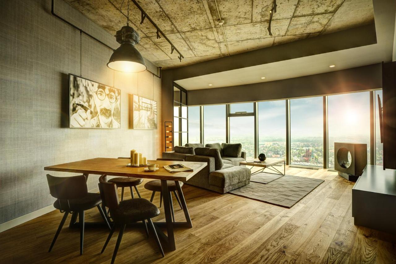 Apartamenty Sky Tower Wrocław Exteriör bild