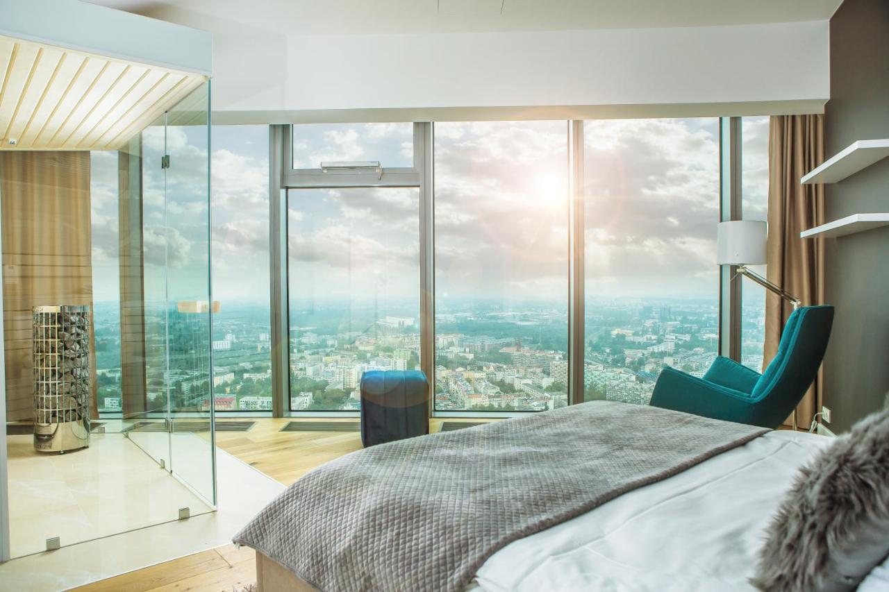 Apartamenty Sky Tower Wrocław Exteriör bild