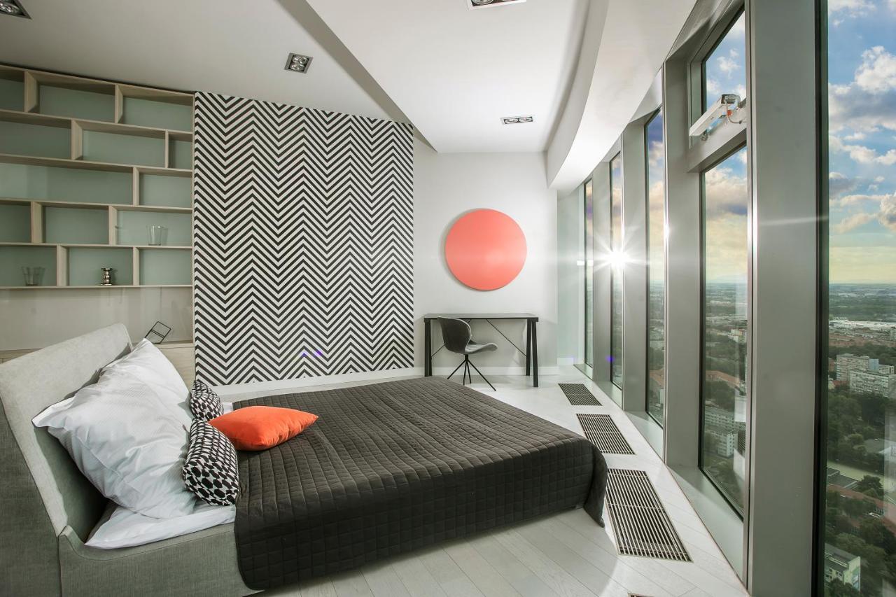 Apartamenty Sky Tower Wrocław Exteriör bild