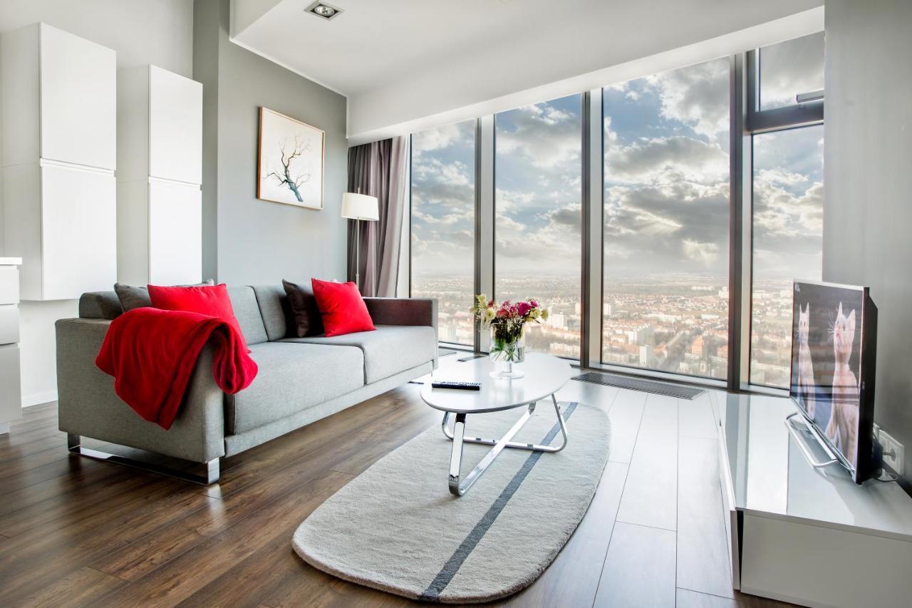 Apartamenty Sky Tower Wrocław Exteriör bild