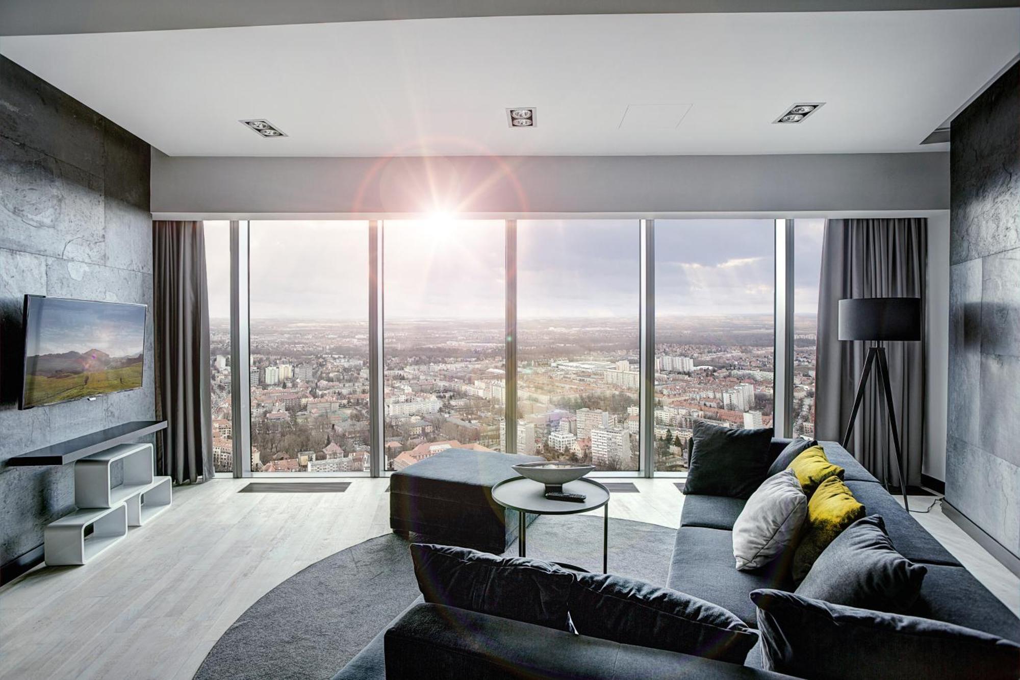 Apartamenty Sky Tower Wrocław Exteriör bild