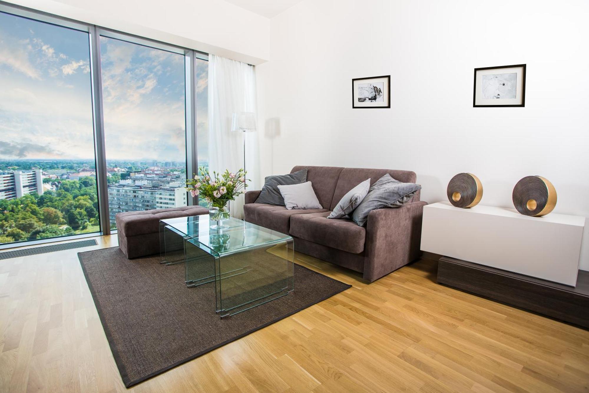 Apartamenty Sky Tower Wrocław Exteriör bild